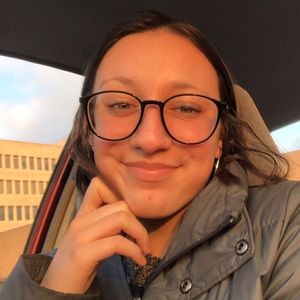 Meet your Posher, Reena